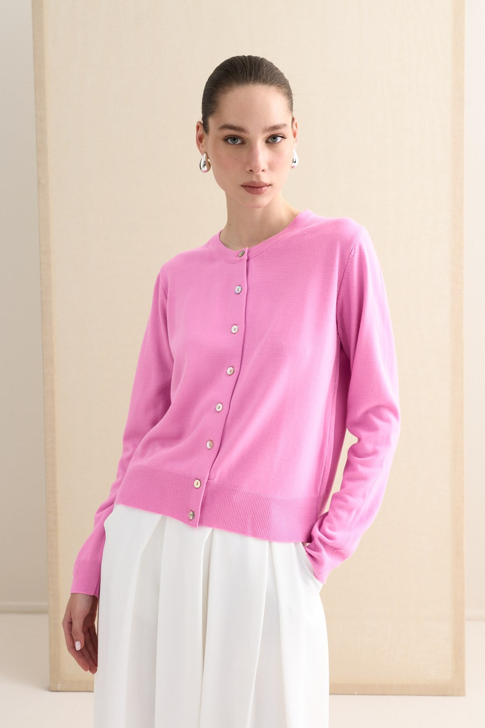 SEDEF DÜĞMELİ BASIC TRİKO HIRKA PEMBE