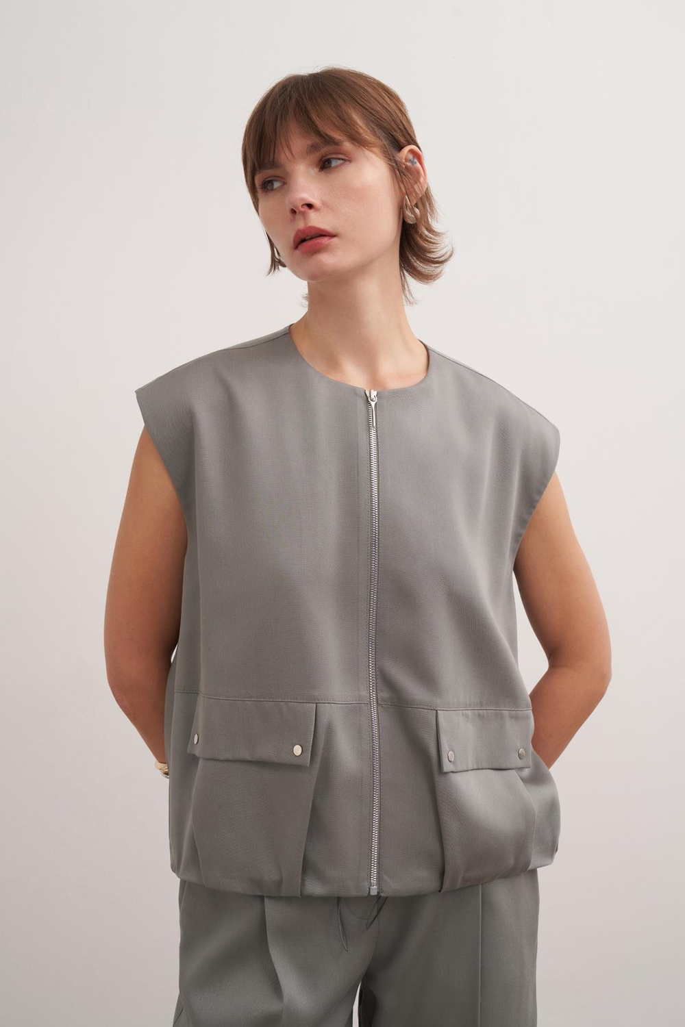 Önü Fermuarlı Kolsuz Tensel Yelek