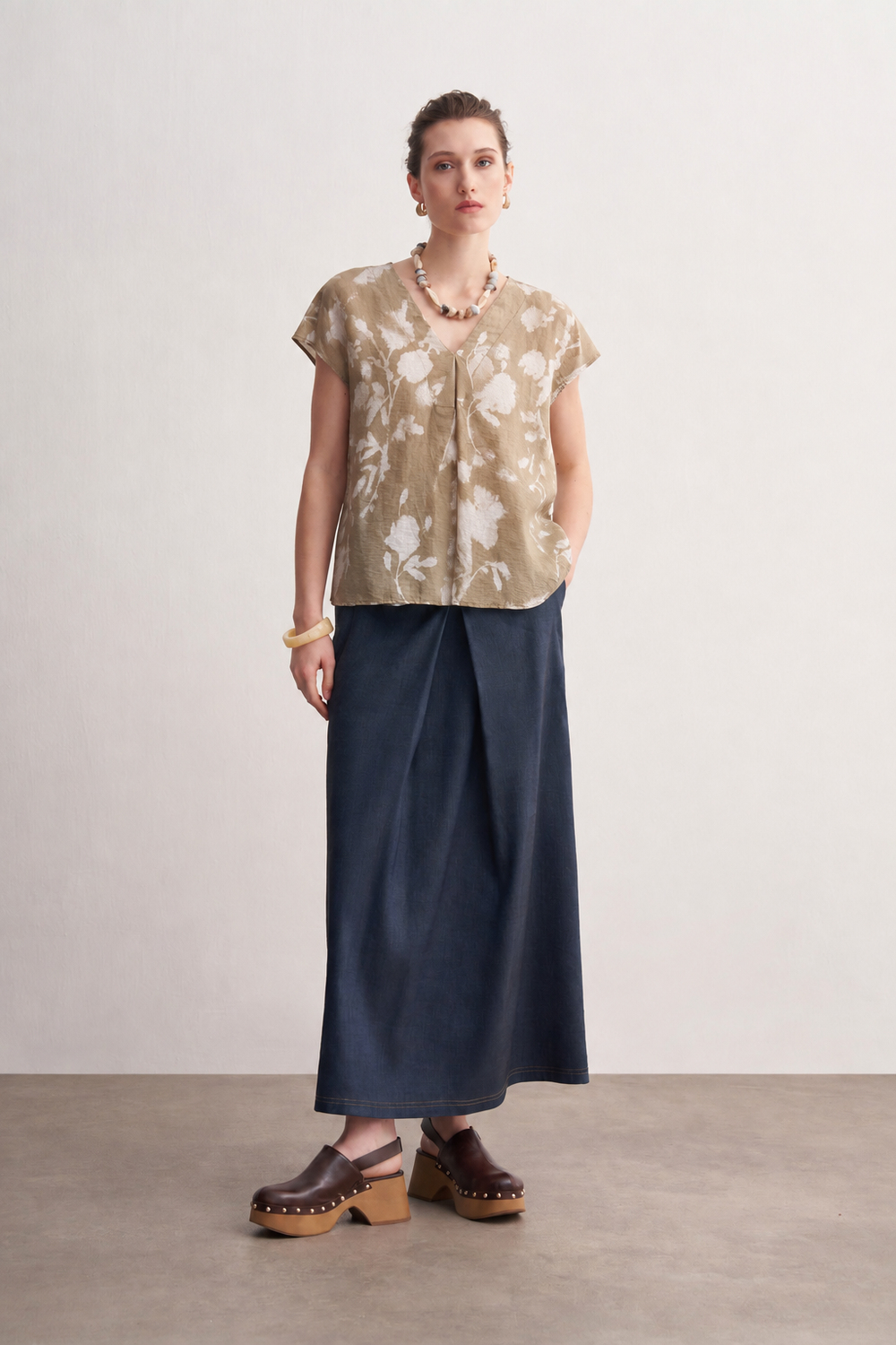 BLOUSE