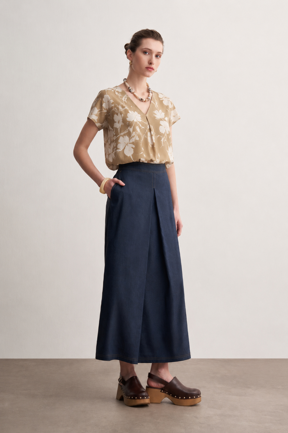 BLOUSE
