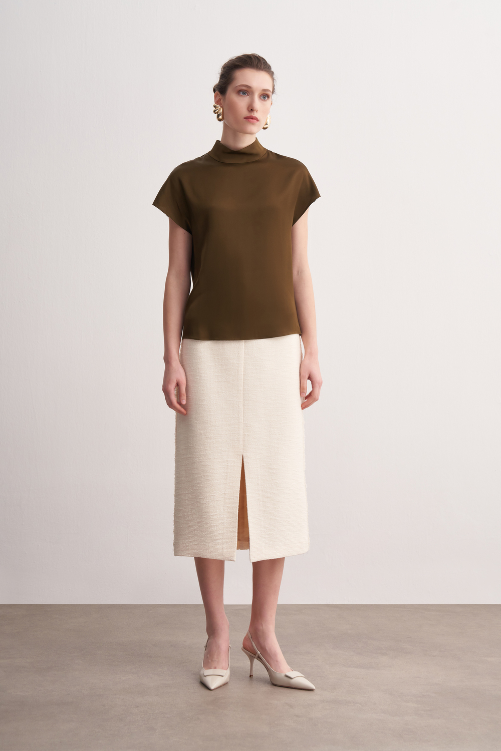 BLOUSE