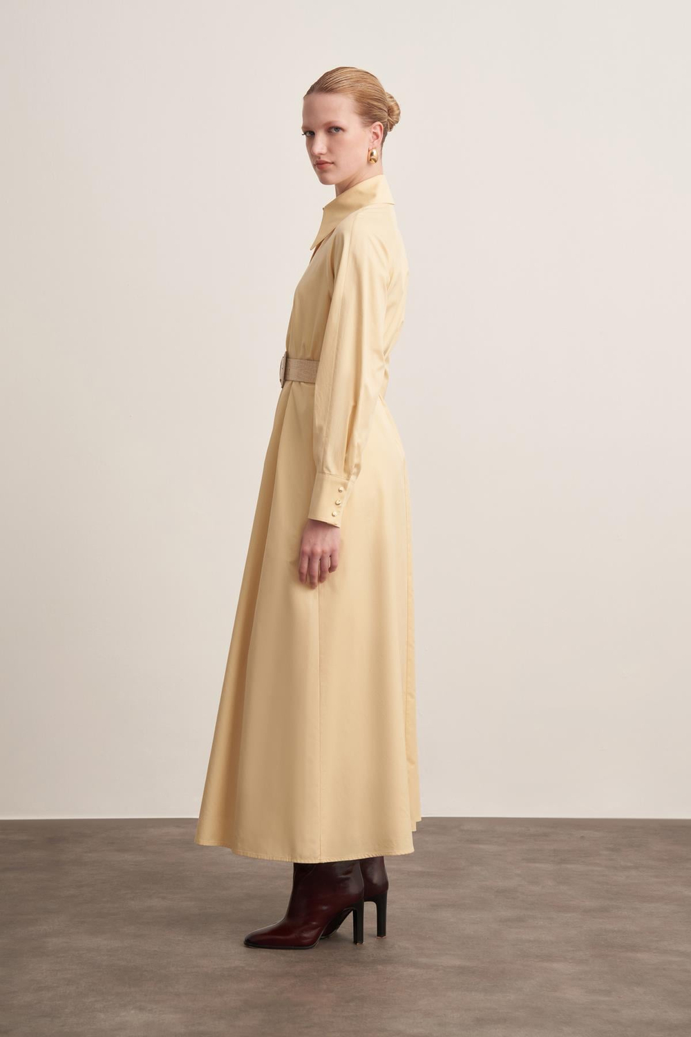 Dress Krem