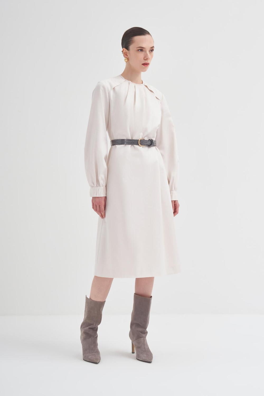 Dress Krem