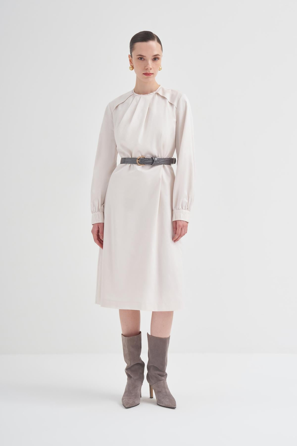 Dress Krem