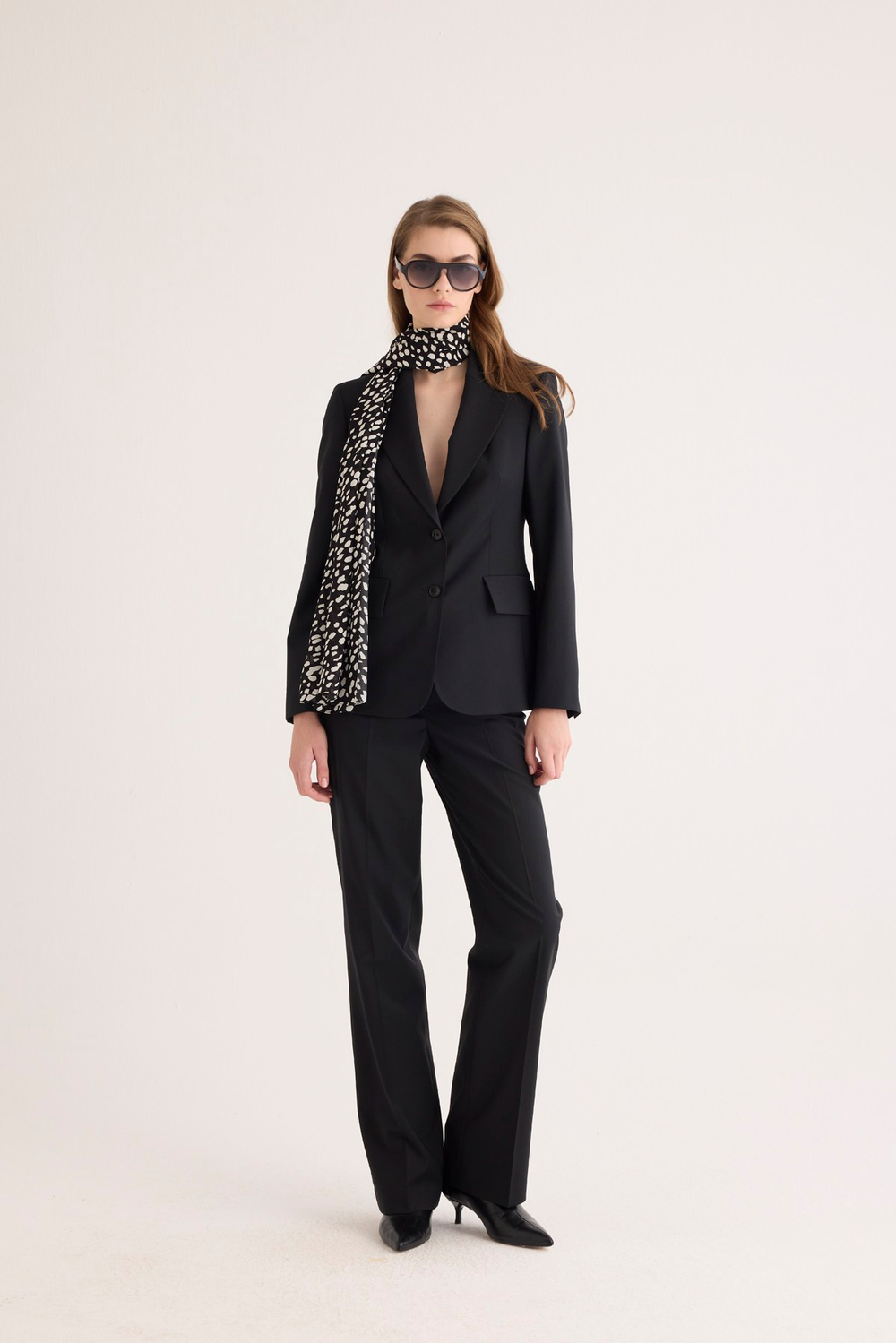 Klasik Kesim Siyah Blazer Ceket