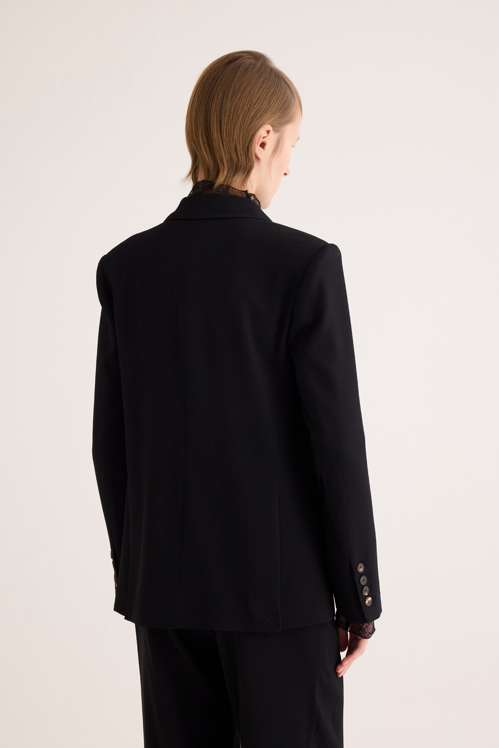 Klasik Yaka İki Düğmeli  Blazer  Ceket