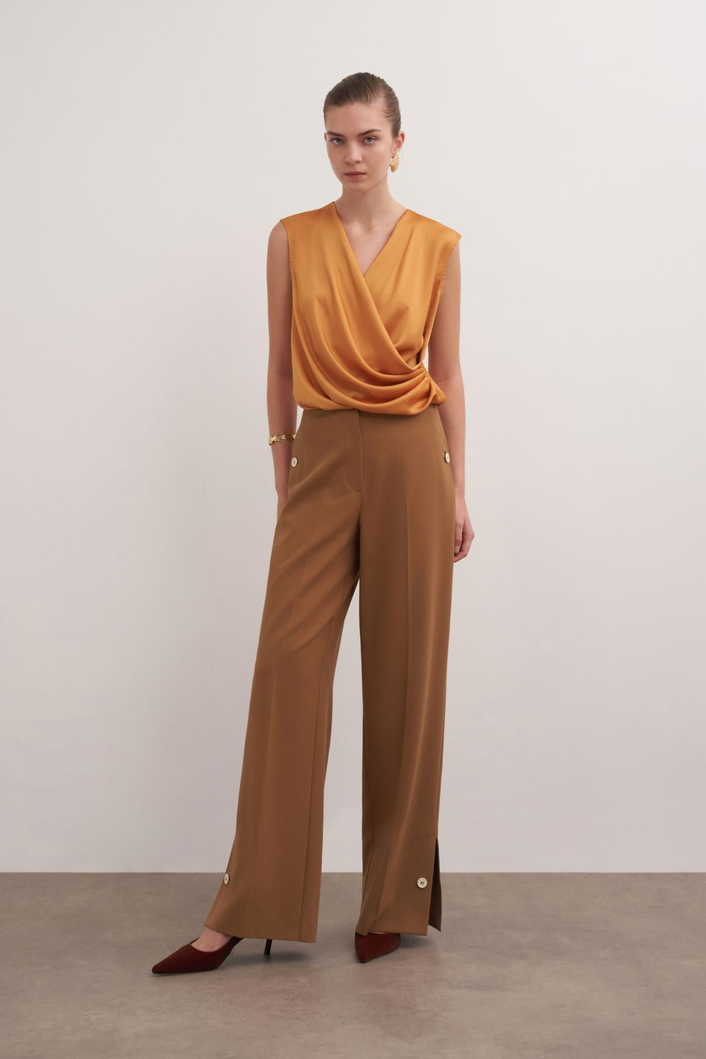 Bone-buttoned Polyviscose Trousers Wood