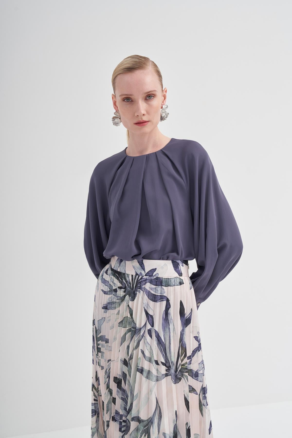 Pleat Detail Snap-closure Bodysuit Blouse Blue Stone
