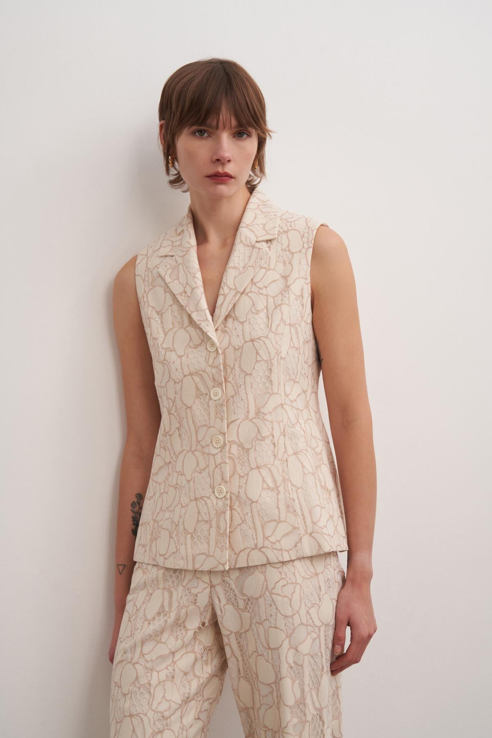 Lace Overlay Vest Ecru