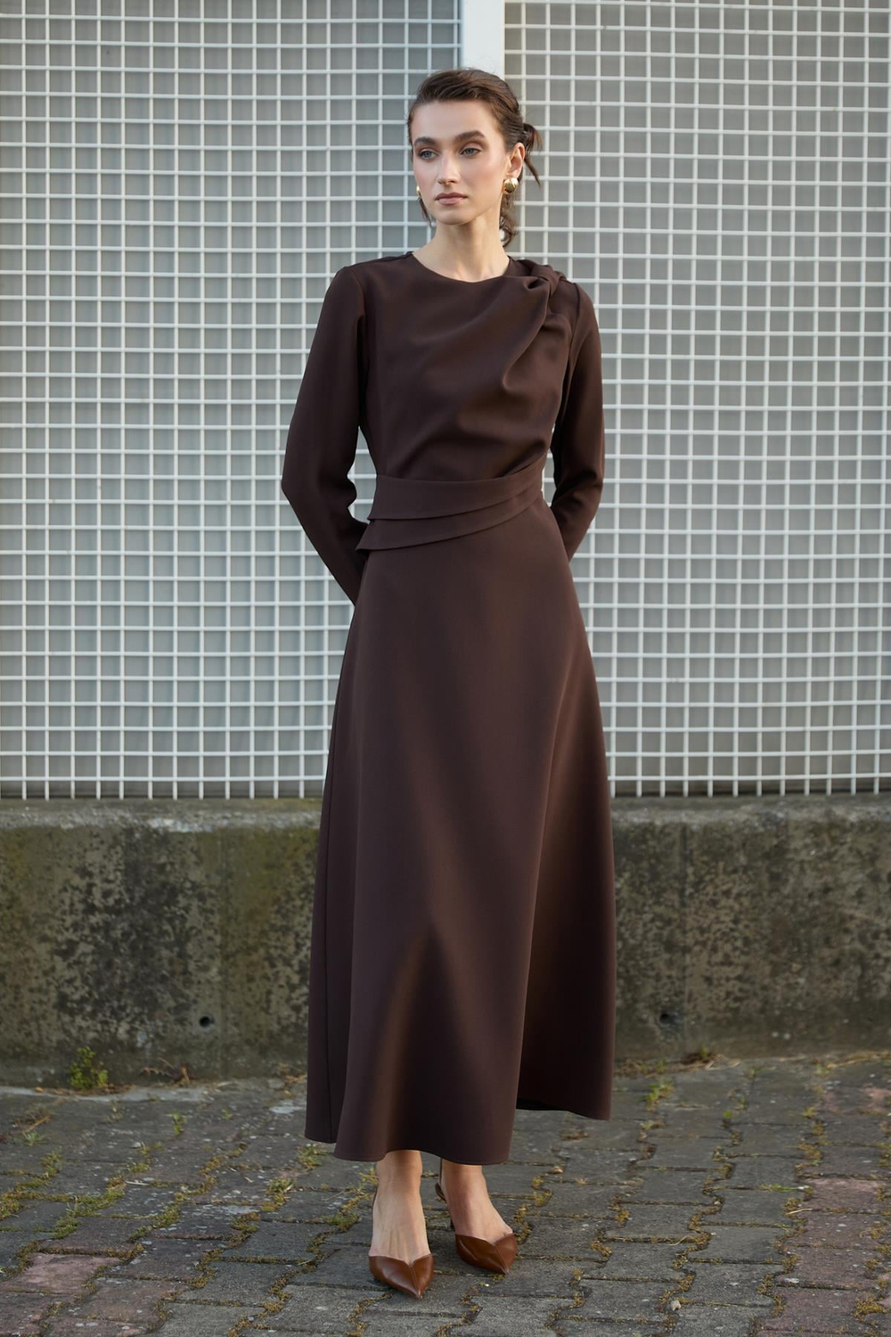 Almira Elbise-Kahve