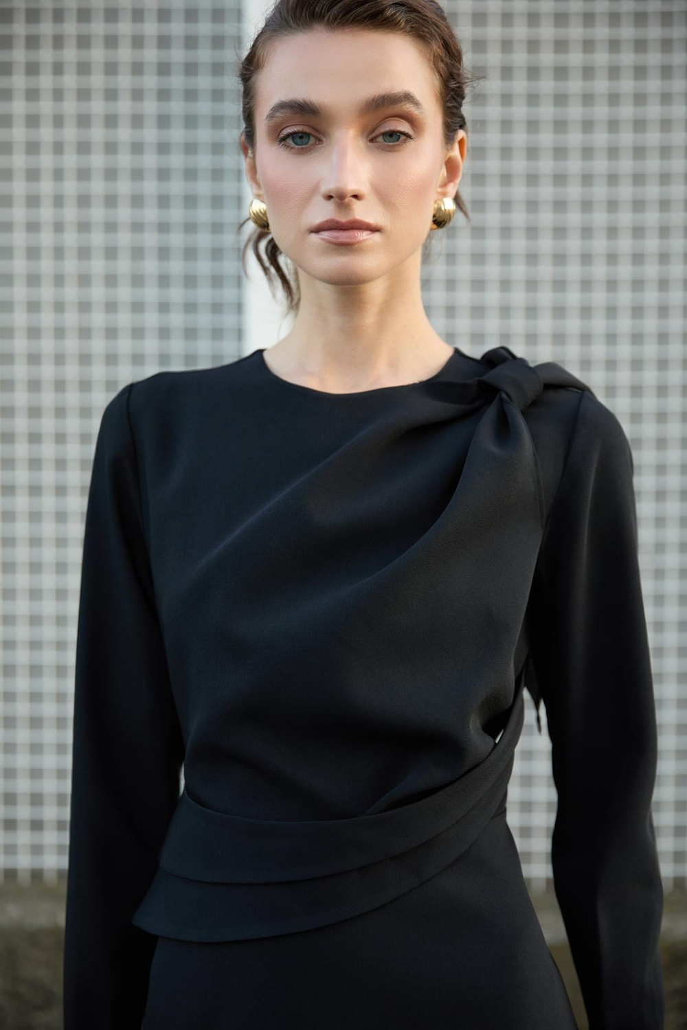 Almira Elbise-Siyah