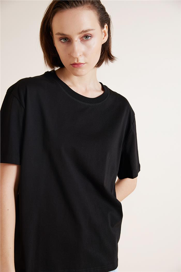 Avrile  BİSİKLET YAKA KISA KOLLU T-SHIRT SİYAH A25-10341