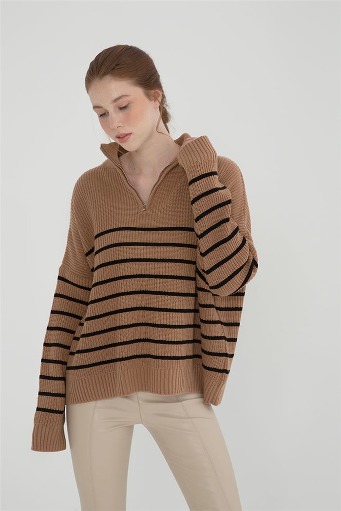 Avrile Kadın Çizgili Fermuarlı Triko Kazak CAMEL-SİYAH A92235-S