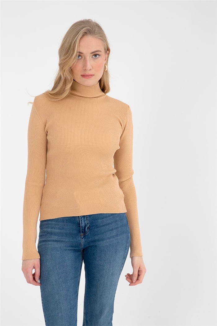 Avrile Kadın Dik Yaka Basic Triko Kazak CAMEL A92169-S