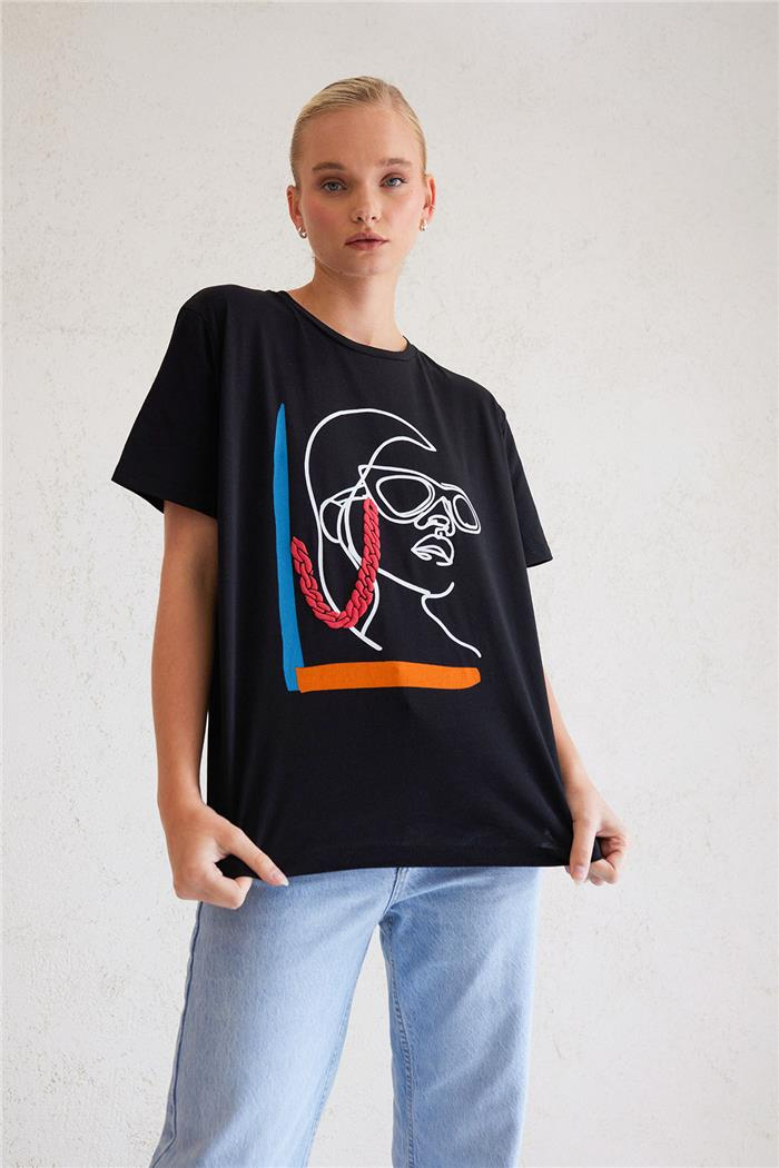 Avrile Kadın Kız Baskılı T-Shirt SİYAH MA23-1008