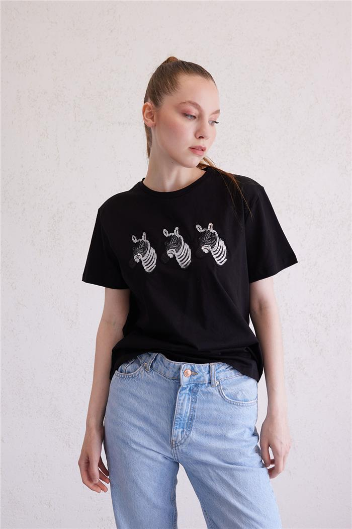 Avrile Kadın Nakışlı Kısa Kollu T-Shirt SİYAH MA23-1019