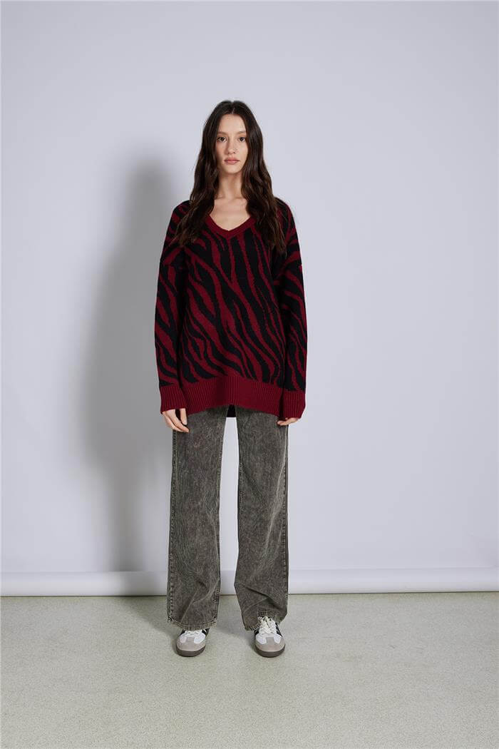 Avrile  Zebra Desen V Yaka Triko Kazak BORDO-SİYAH A92611-S