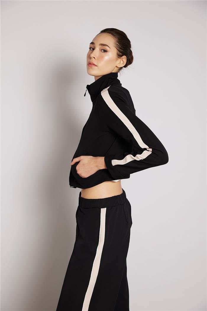 Nisan Kadın KOL ŞERİT DETAYLI FERMUARLI CEKET SİYAH N25-2013