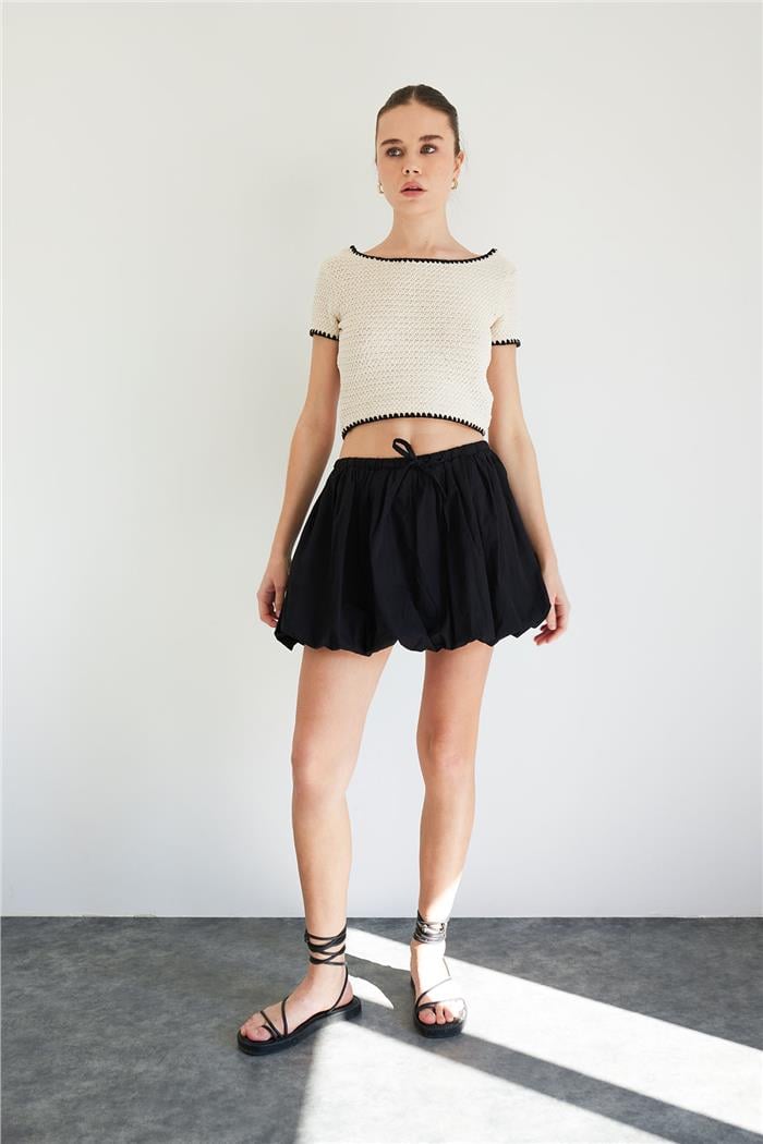 Nisan Kadın KONTRAST DİKİŞLİ CROP TRİKO HAM EKRU TT4231-Z