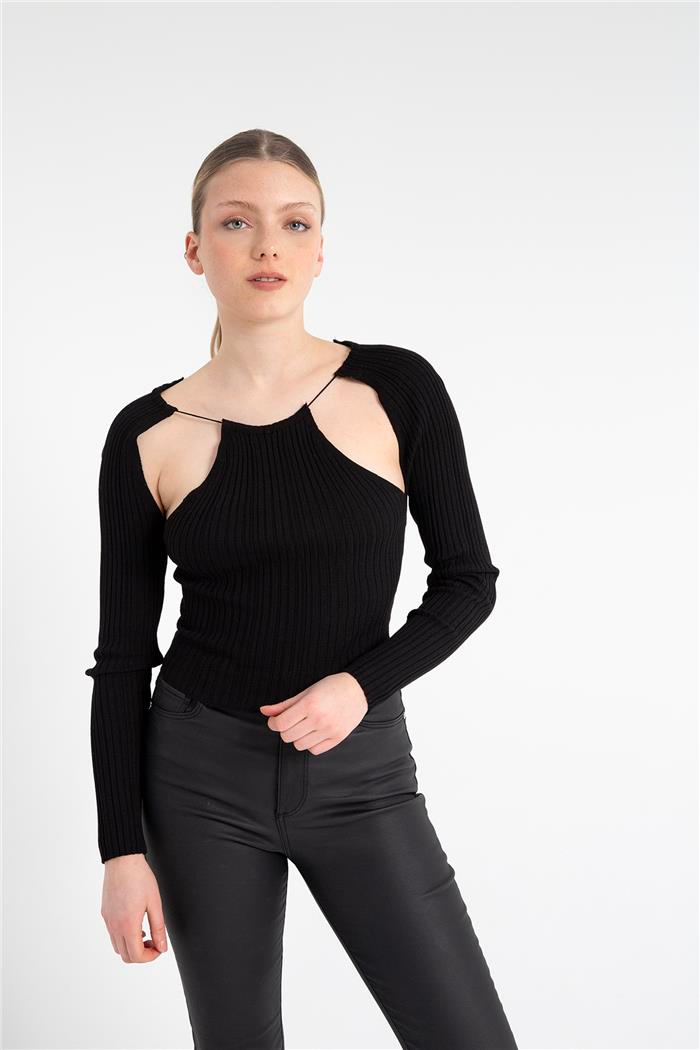 Nisan Kadın Pencere Detaylı Triko Bluz SİYAH TT3772-Z