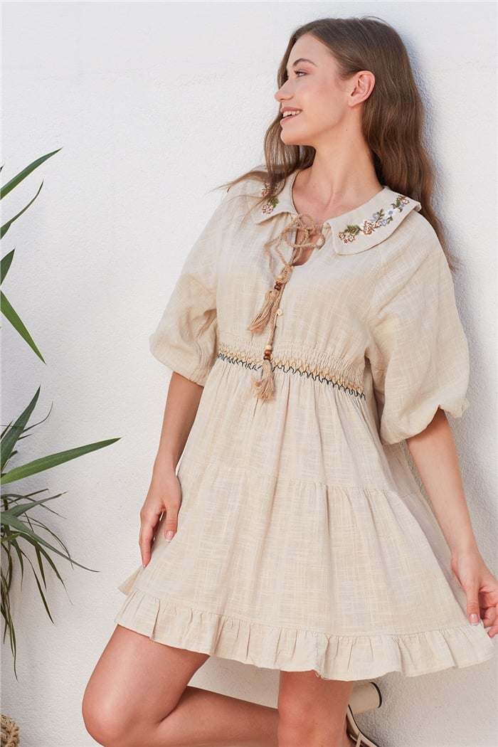 Nisan YAKA NAKIŞ DETAYLI REGLAN KOL ELBİSE  BEJ  N22-1428