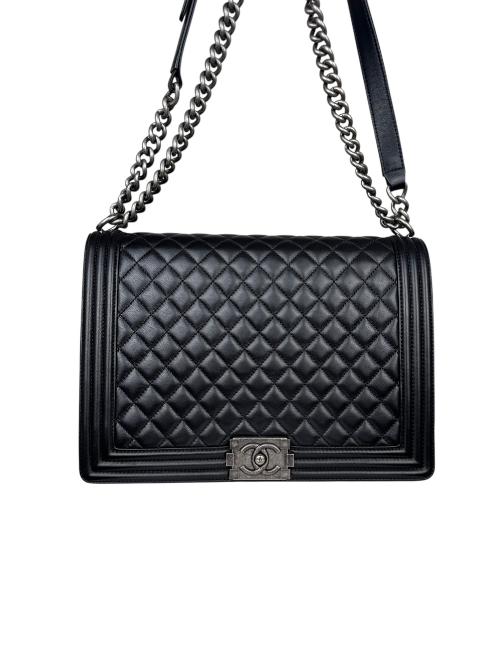 CHANEL BLACK LEATHER QUILTED BOY BAG