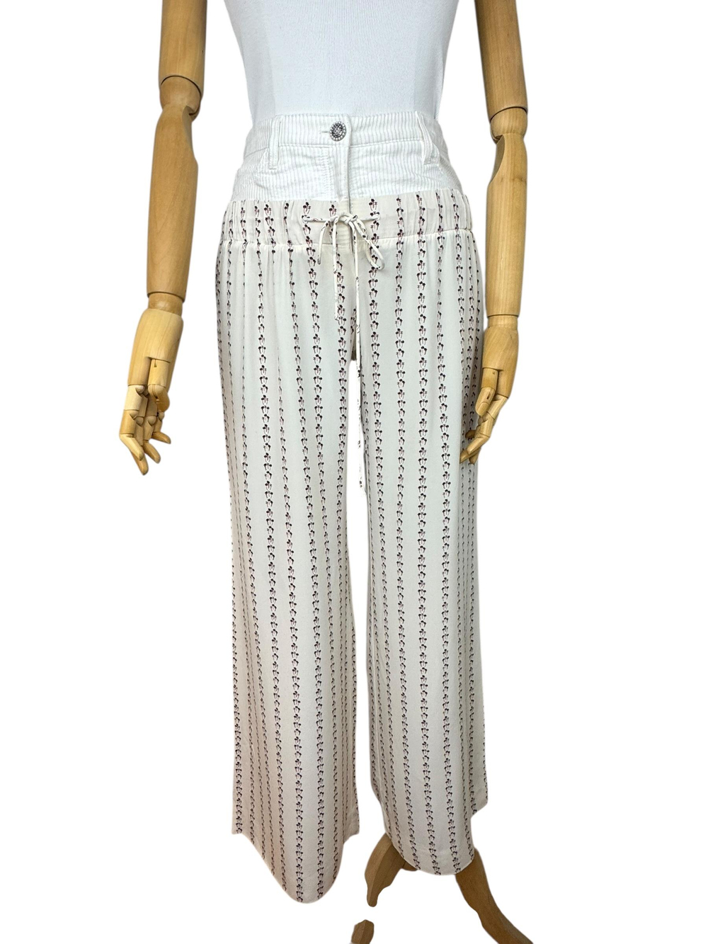 CHANEL WHITE PRINTED SILK DENIM WAISTBAND PANTS