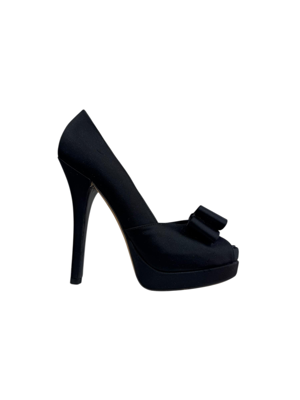 FENDI BLACK RIBBON HEELS