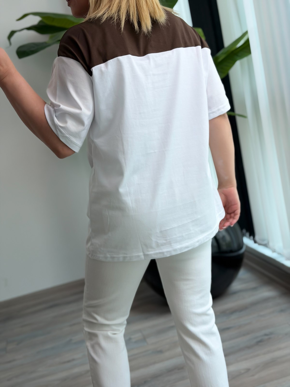 Atkı Detaylı Tshirt KAHVE