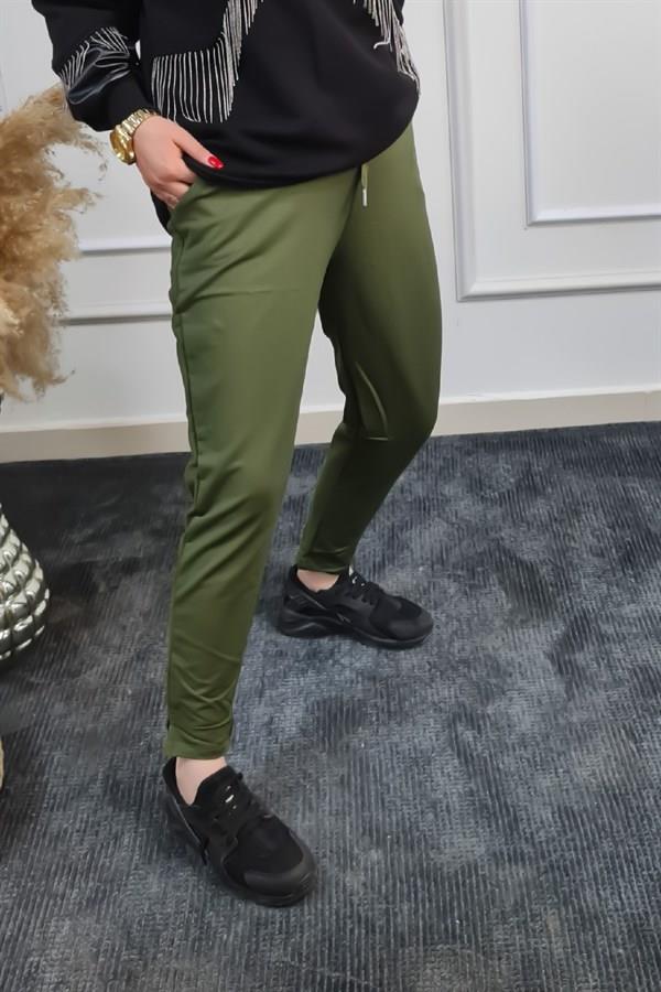 Beli İpli Paçası Yırtmaçlı Jogger Pantolon HAKİ