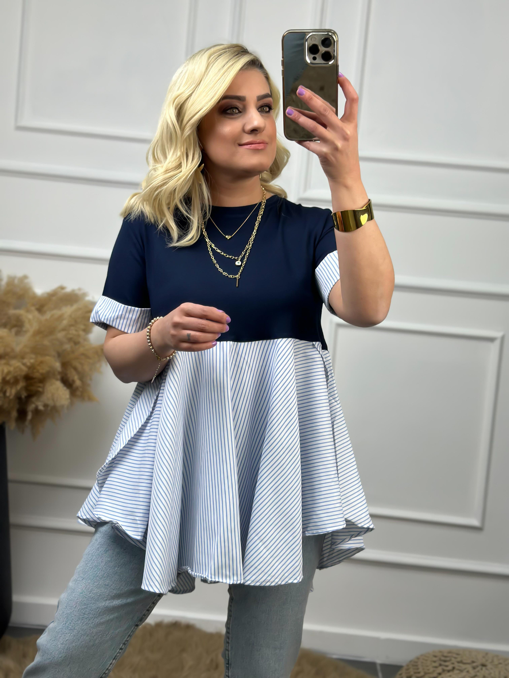 Bisiklet Yaka Yırtmaçlı  Poplin Detaylı Lacivert Çizgili  Tshirt BEYAZ