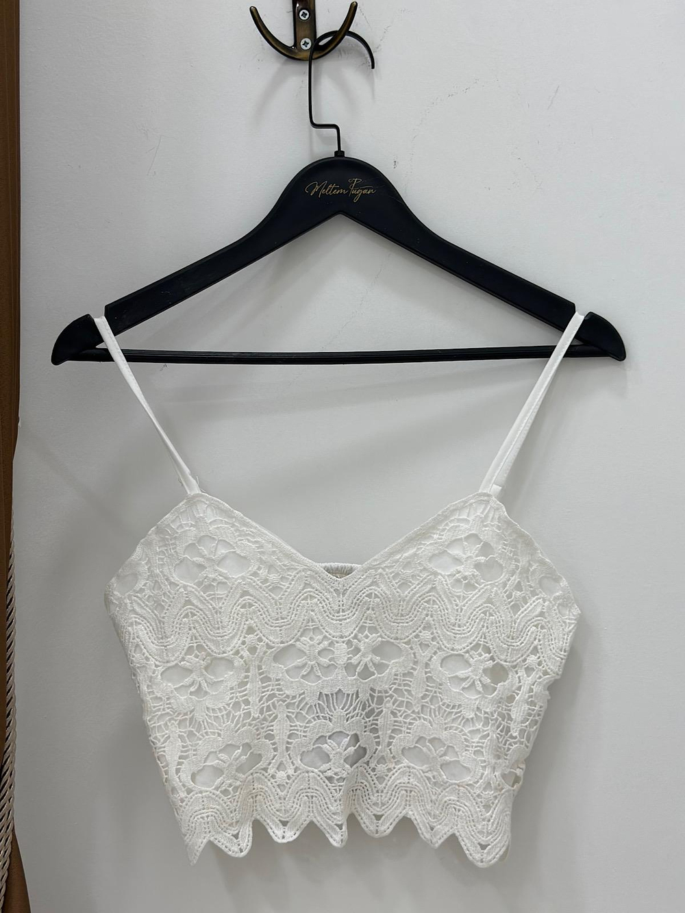 Dantel Detaylı Crop EKRU