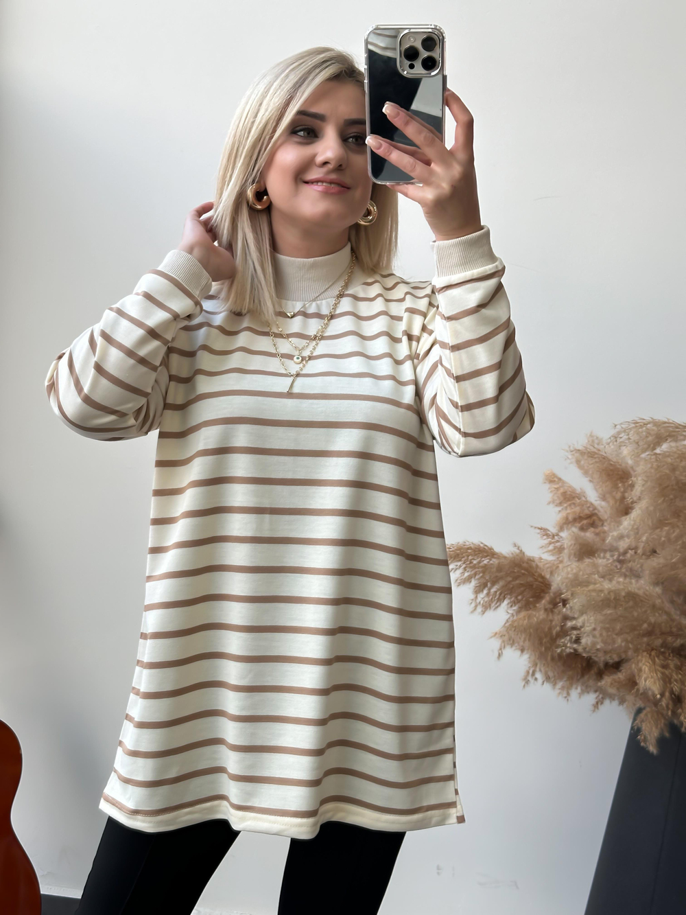 Dik Yaka  İnce Çizgili Pamuk Kumaş  Sweatshirt VİZON