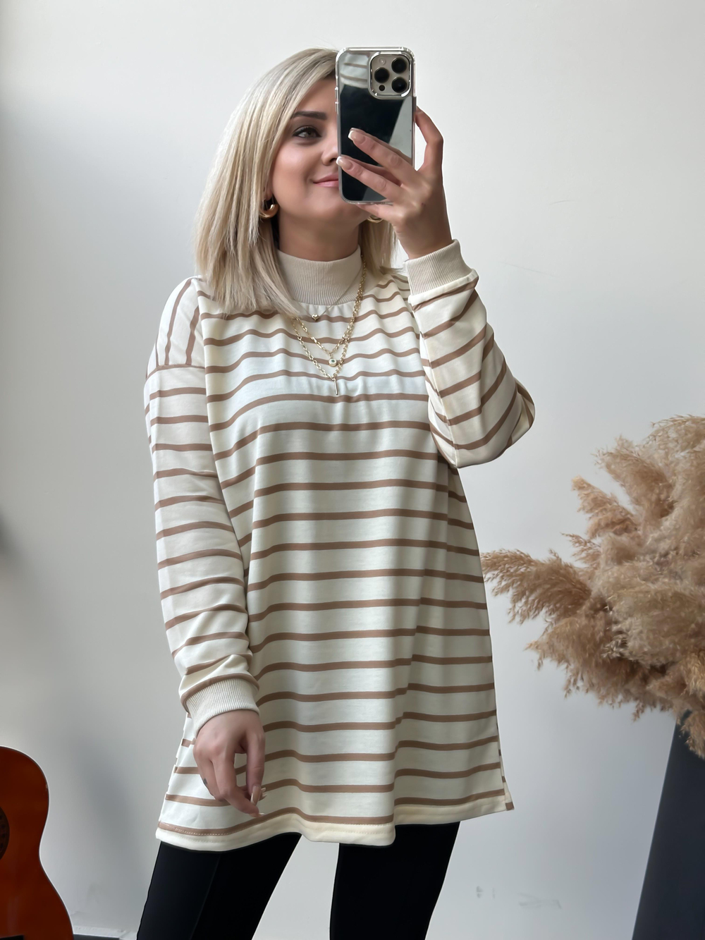 Dik Yaka  İnce Çizgili Pamuk Kumaş  Sweatshirt VİZON