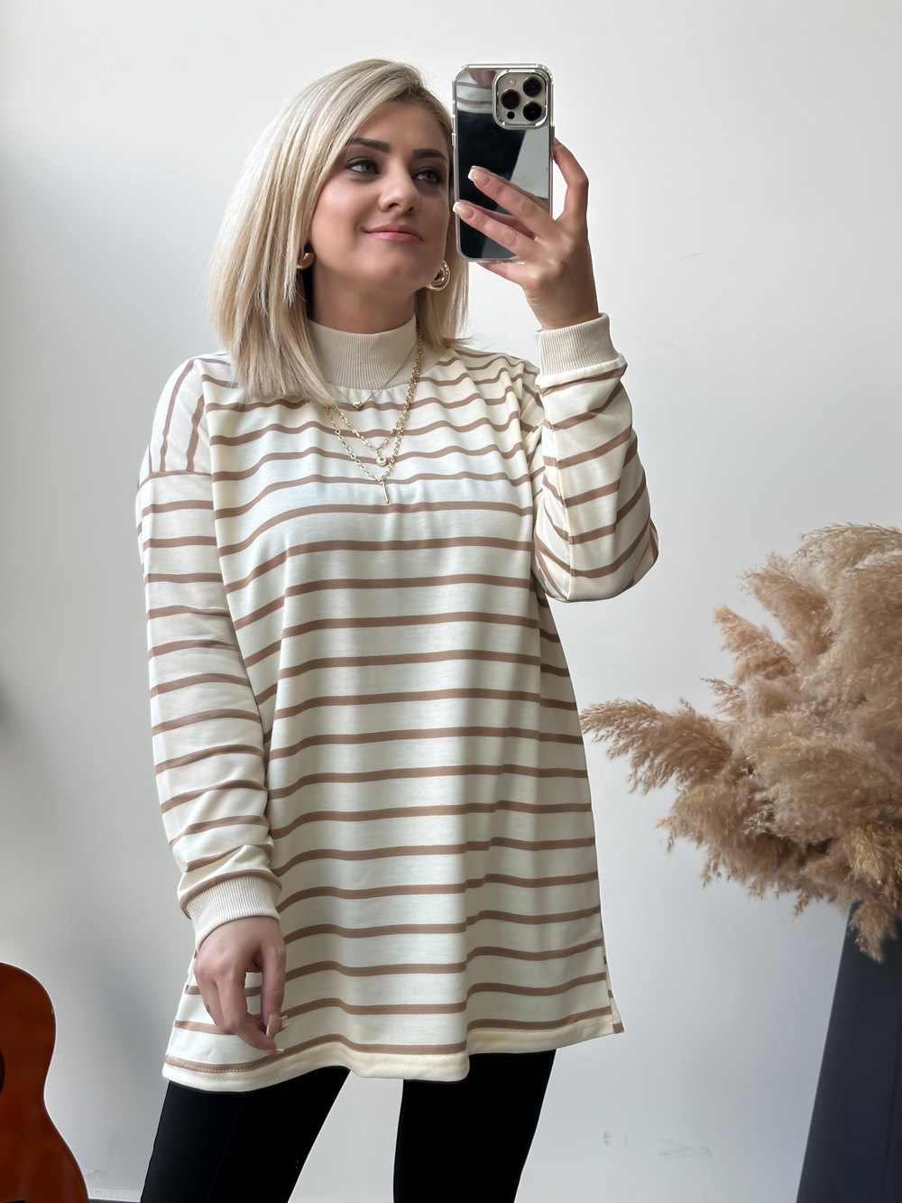 Dik Yaka  İnce Çizgili Pamuk Kumaş  Sweatshirt VİZON
