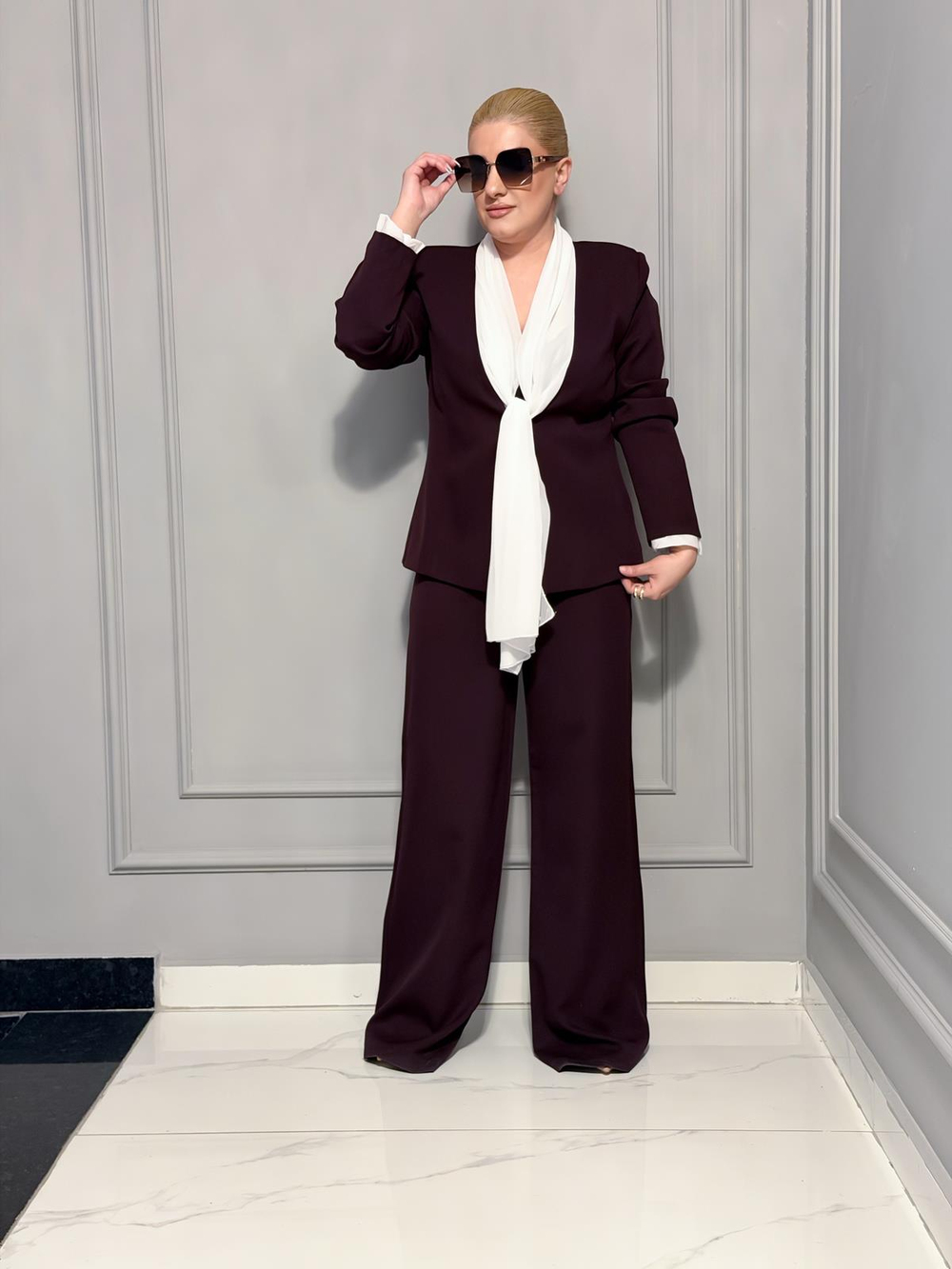 Fular Bağlamalı Blazer Pantolon Takım MÜRDÜM