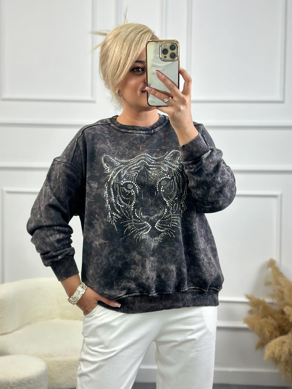 Kaplan Desen Taş İşleme Bisiklet Yaka Yıkama Kumaş Oversize Sweatshirt FÜME