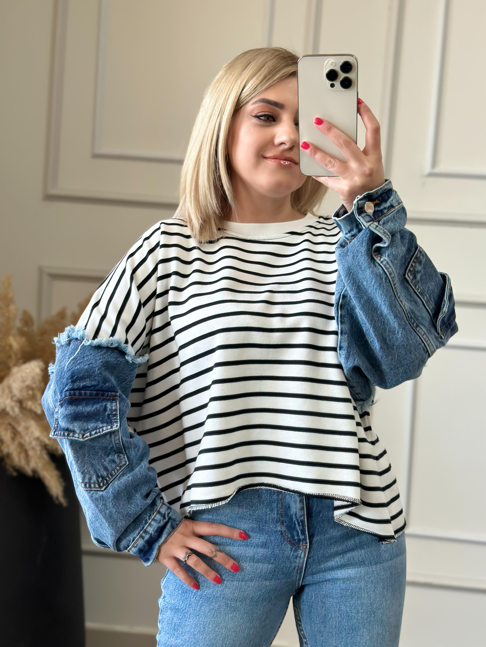 Kolları Kot Detaylı Sweatshirt SİYAH BEYAZ