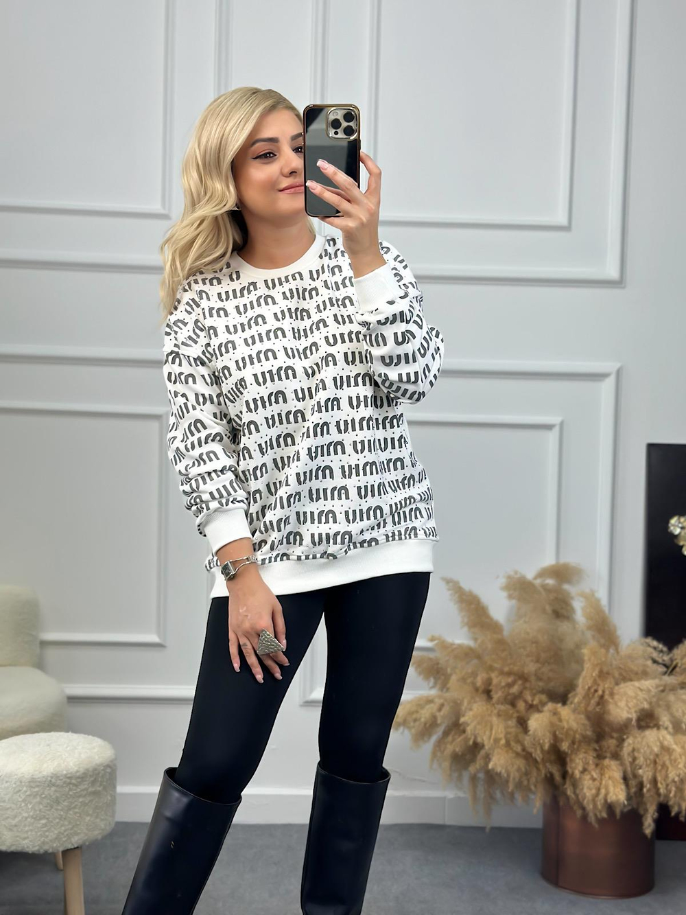Miu Miu Taşlı Sweatshirt BEYAZ