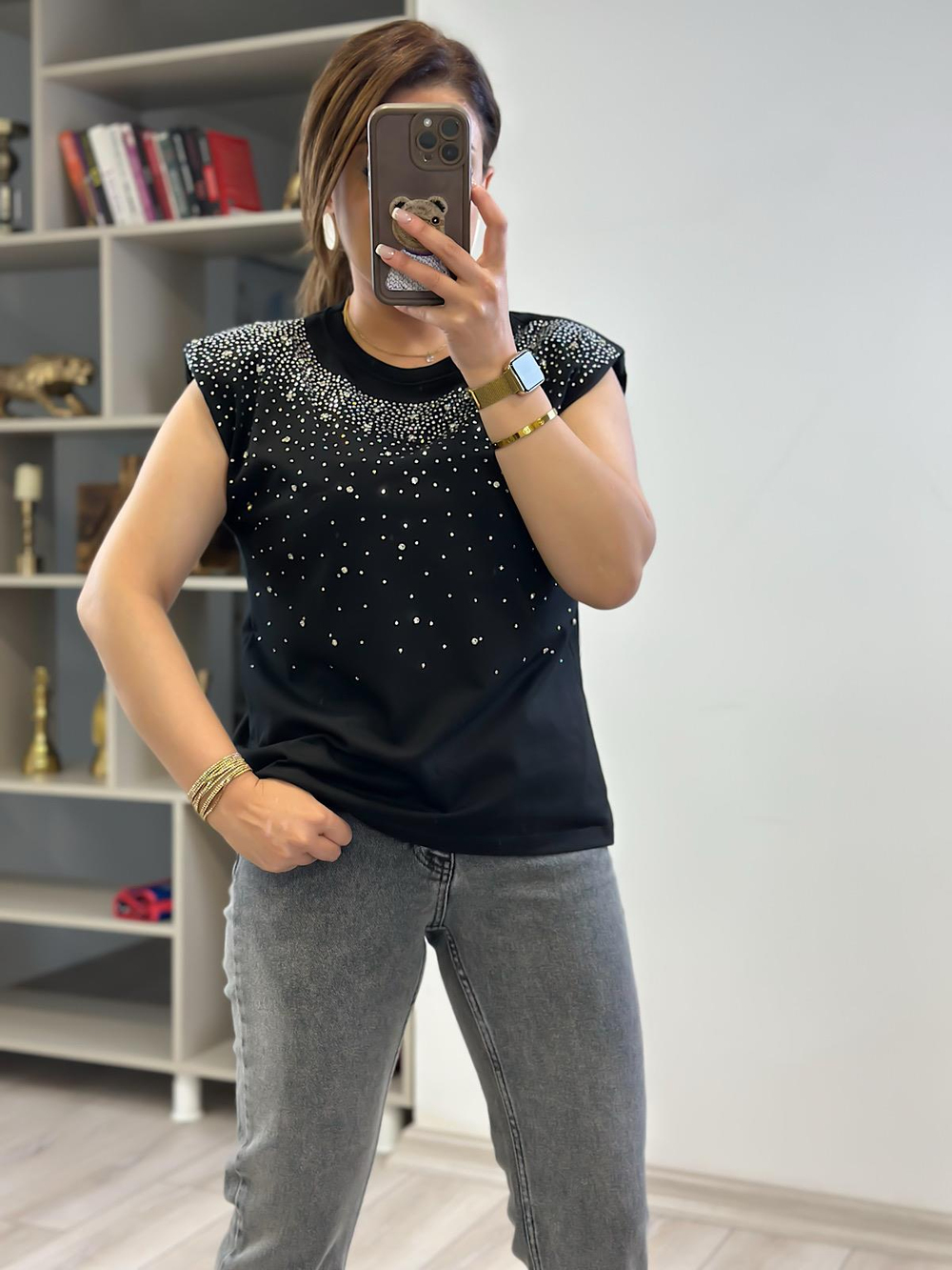 Vatkalı Serpme Taş Detaylı Tshirt SİYAH