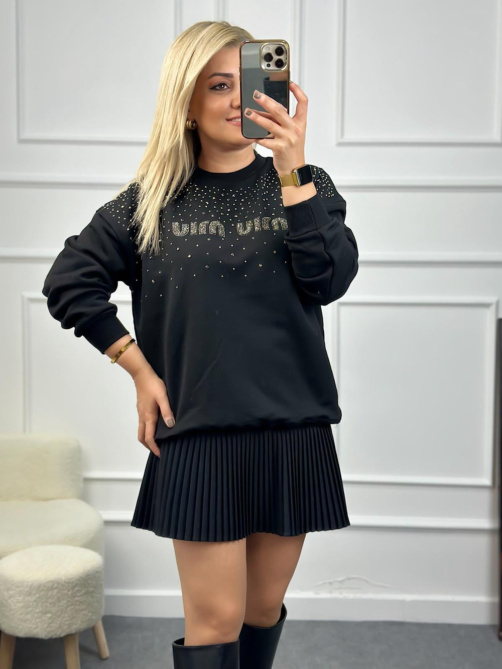 Yakası Taşlı Miu Sweatshirt SİYAH