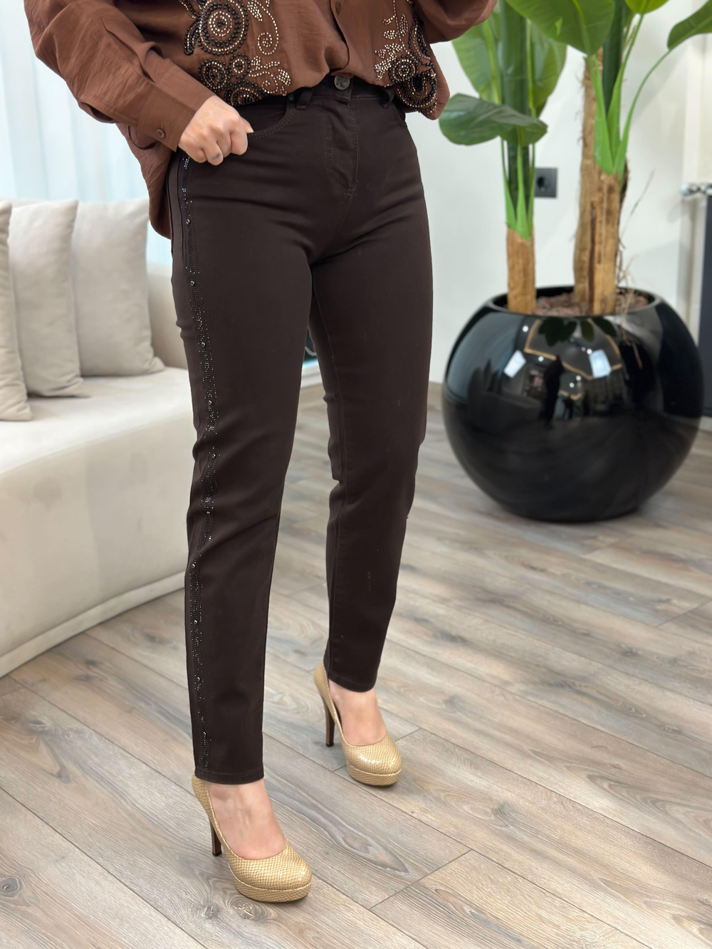 Yanı Işıltılı Taşlı Likralı Kot Pantolon ACI KAHVE