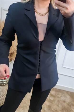 Yanları Büzgülü Fit Kesim Ceket SİYAH
