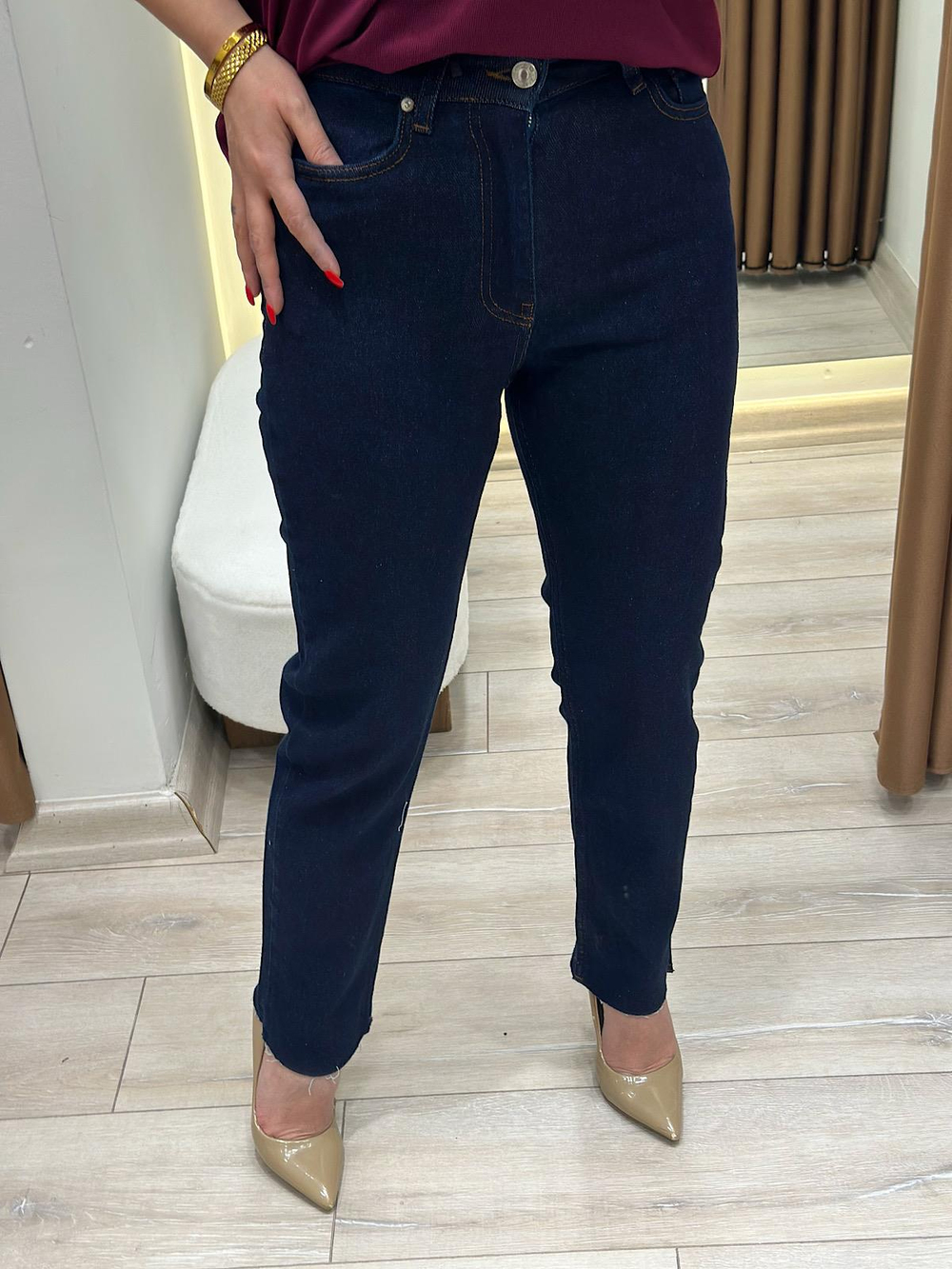 Yüksek Bel Likralı Toparlayıcı Paçası Kesik Fit Mom Jean LACİVERT
