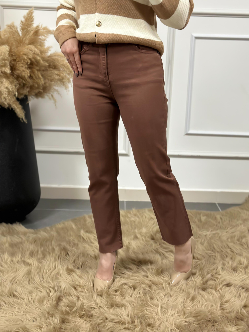 Yüksek Bel Paçası Kesik Orjinal Fit Mom KAHVE