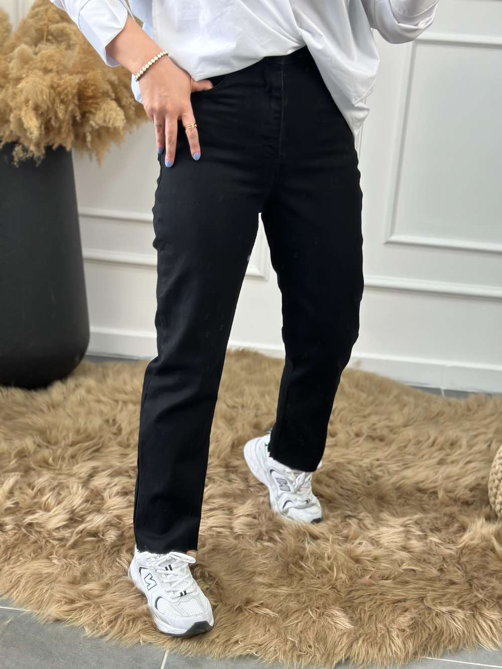 Yüksek Bel Paçası Kesik Orjinal Fit Mom SİYAH