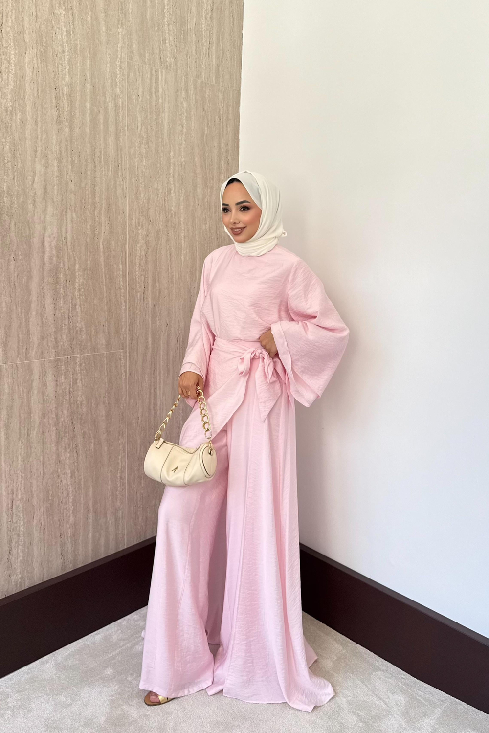 Arya Pelerinli Pantolonlu Takım - Pembe