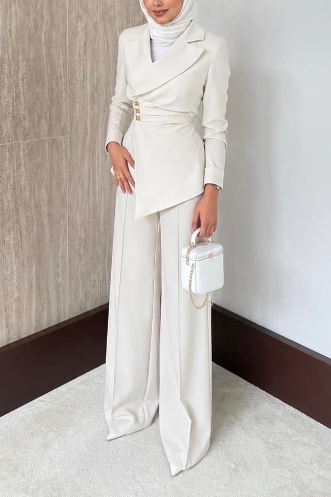 Asimetrik Blazer Ceketli Takım - Ekru