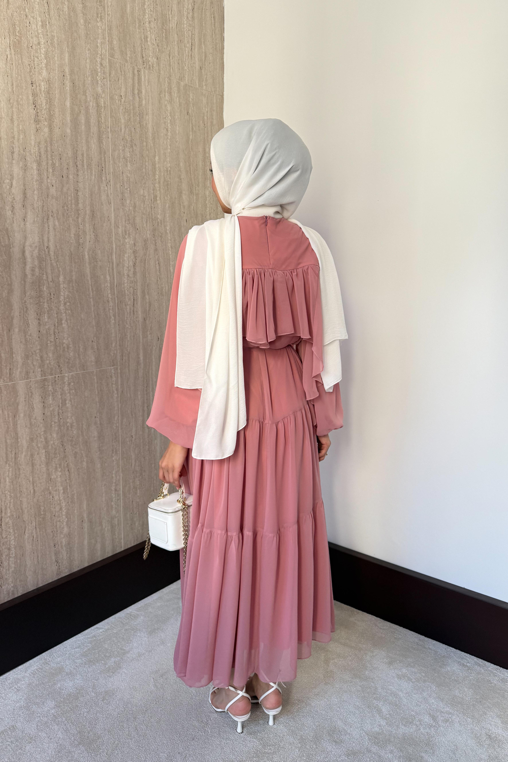 Daisy Fırfırlı Şifon Elbise - Pembe