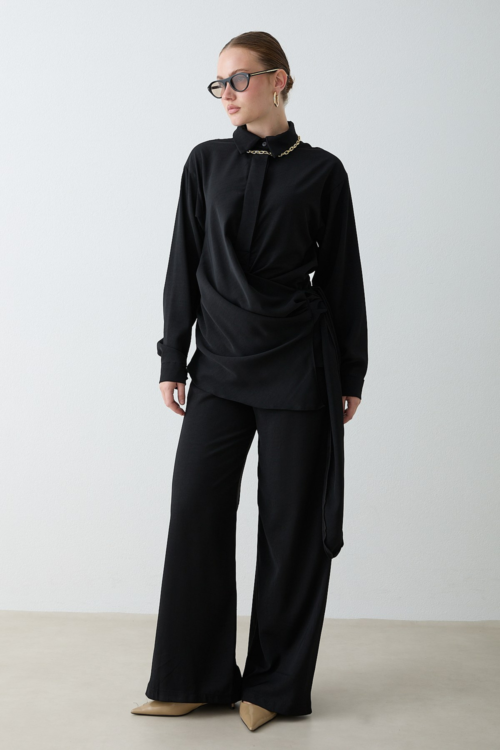 Drape Bağlamalı Pantolonlu Takım - Siyah